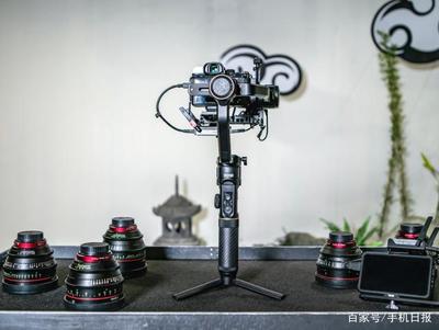 年底商拍最佳搭档!智云云鹤2S成稳定器爆款,工作室必备